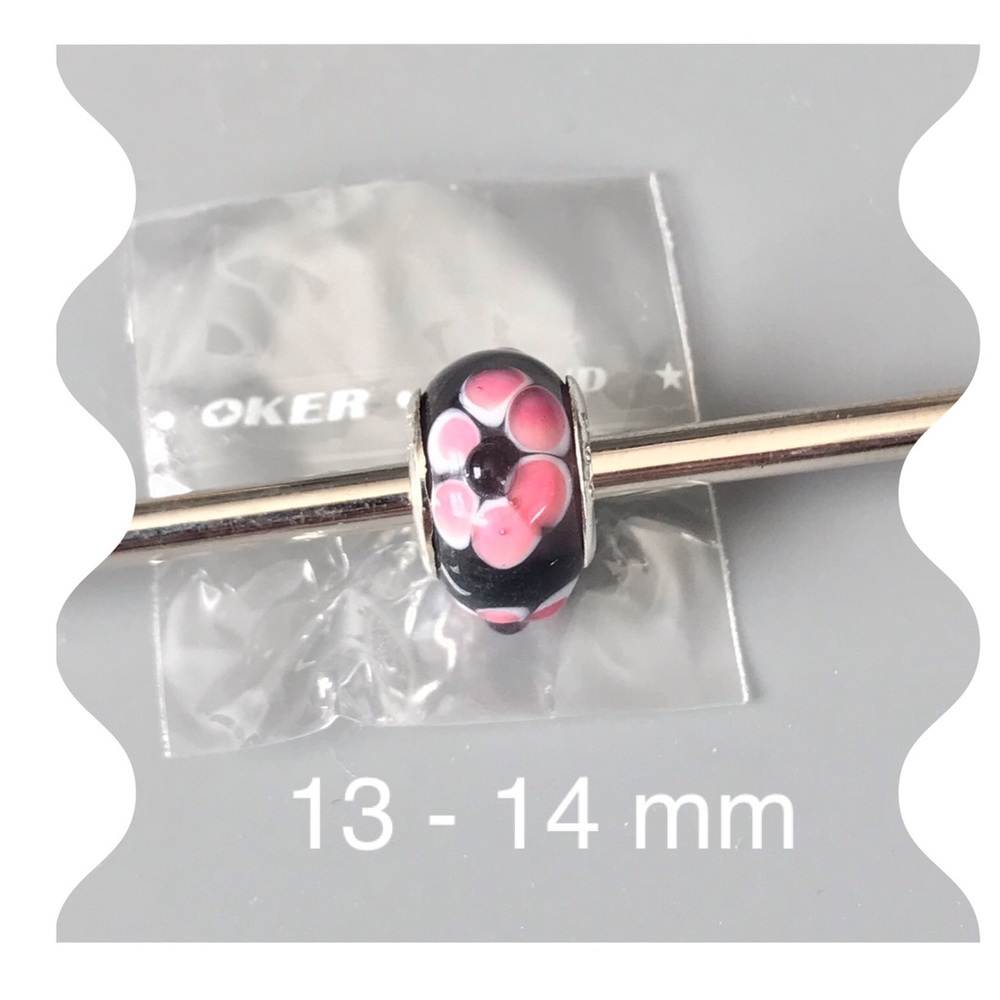 Oker Brand Bead pink flowers and black background 13 -14 mm 925 Euro style